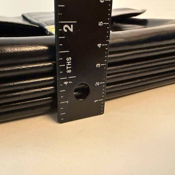 Sleek Black Leather Shoulder Bag VTG 60s Purse Twist Lock Compartments Satchel - Picture 10 of 16